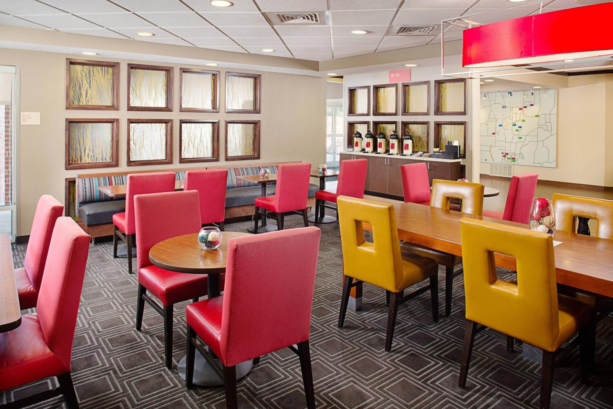 Towneplace Suites By Marriott Fayetteville N / Springdale Eksteriør bilde